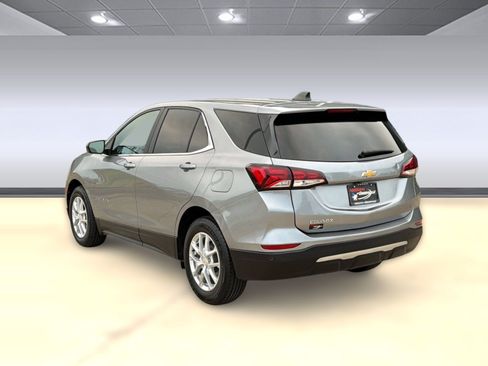Used 2023 Chevrolet Equinox LT FWD image 3
