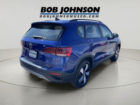 Used 2023 Volkswagen Taos S AWD/4WD image 3