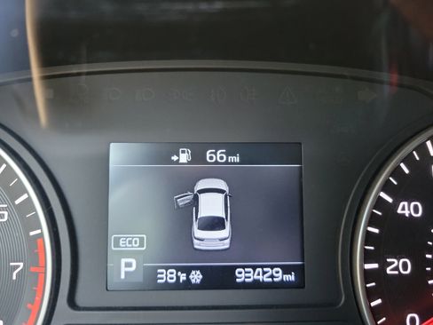 Used 2019 Kia Optima LX image 17