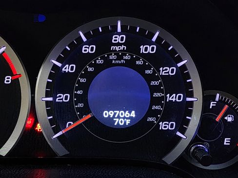 Used 2013 Acura TSX Sedan FWD image 25