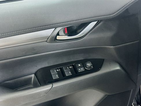 Used 2025 MAZDA CX-5 AWD 2.5 S w/ Select Package image 15