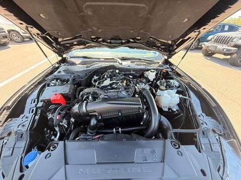 Used 2024 Ford Mustang Coupe RWD image 11