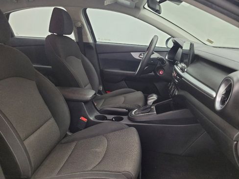 Used 2023 Kia Forte LXS FWD image 21