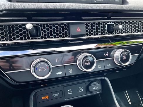 Used 2026 Honda Civic LX image 34