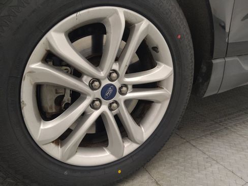 Used 2020 Ford Edge SEL AWD/4WD image 31