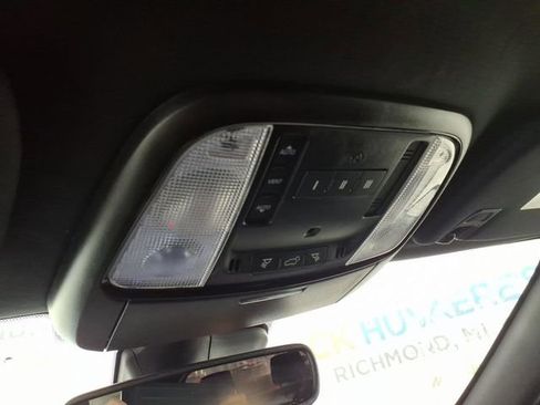 Used 2023 Dodge Durango R/T AWD/4WD image 27