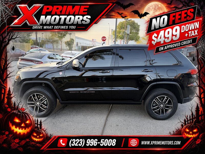 Used 2017 Jeep Grand Cherokee Trailhawk AWD/4WD image 4