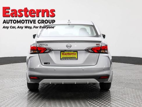 Used 2025 Nissan Versa SR w/ Trunk Package image 6