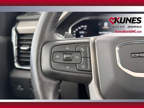 Used 2024 GMC Sierra 1500 Denali w/ Technology Package AWD/4WD image 28
