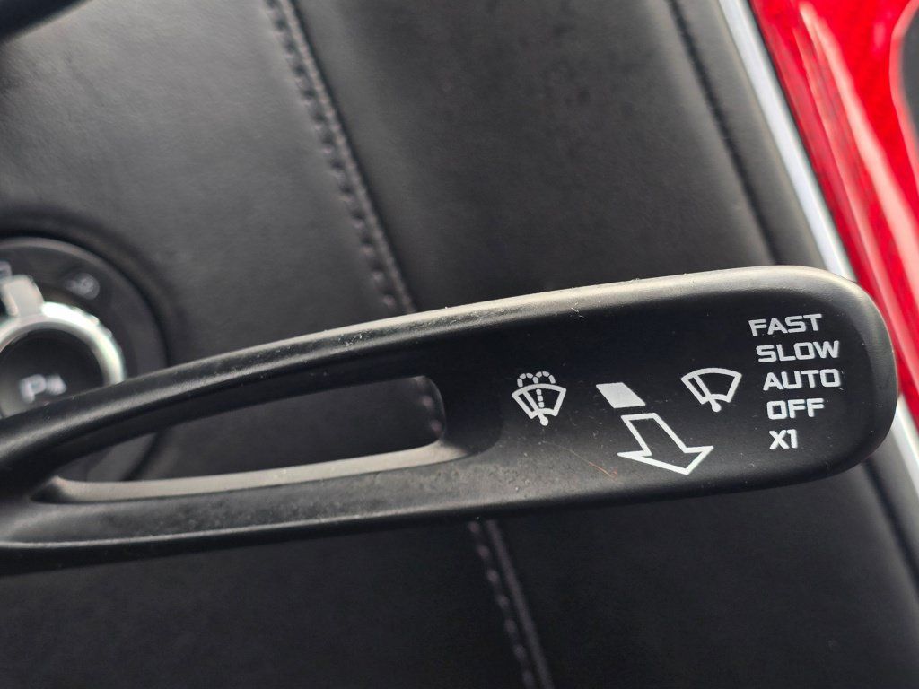 Used 2022 McLaren GT RWD image 36