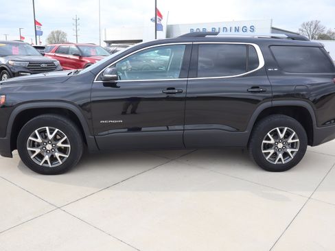 Used 2023 GMC Acadia SLE w/ Driver Convenience Package AWD/4WD image 9