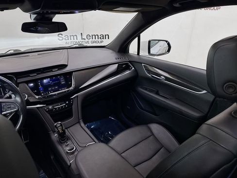 Used 2021 Cadillac XT6 Sport image 26