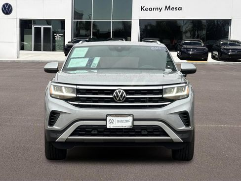 Used 2023 Volkswagen Atlas Cross Sport SEL AWD/4WD image 9