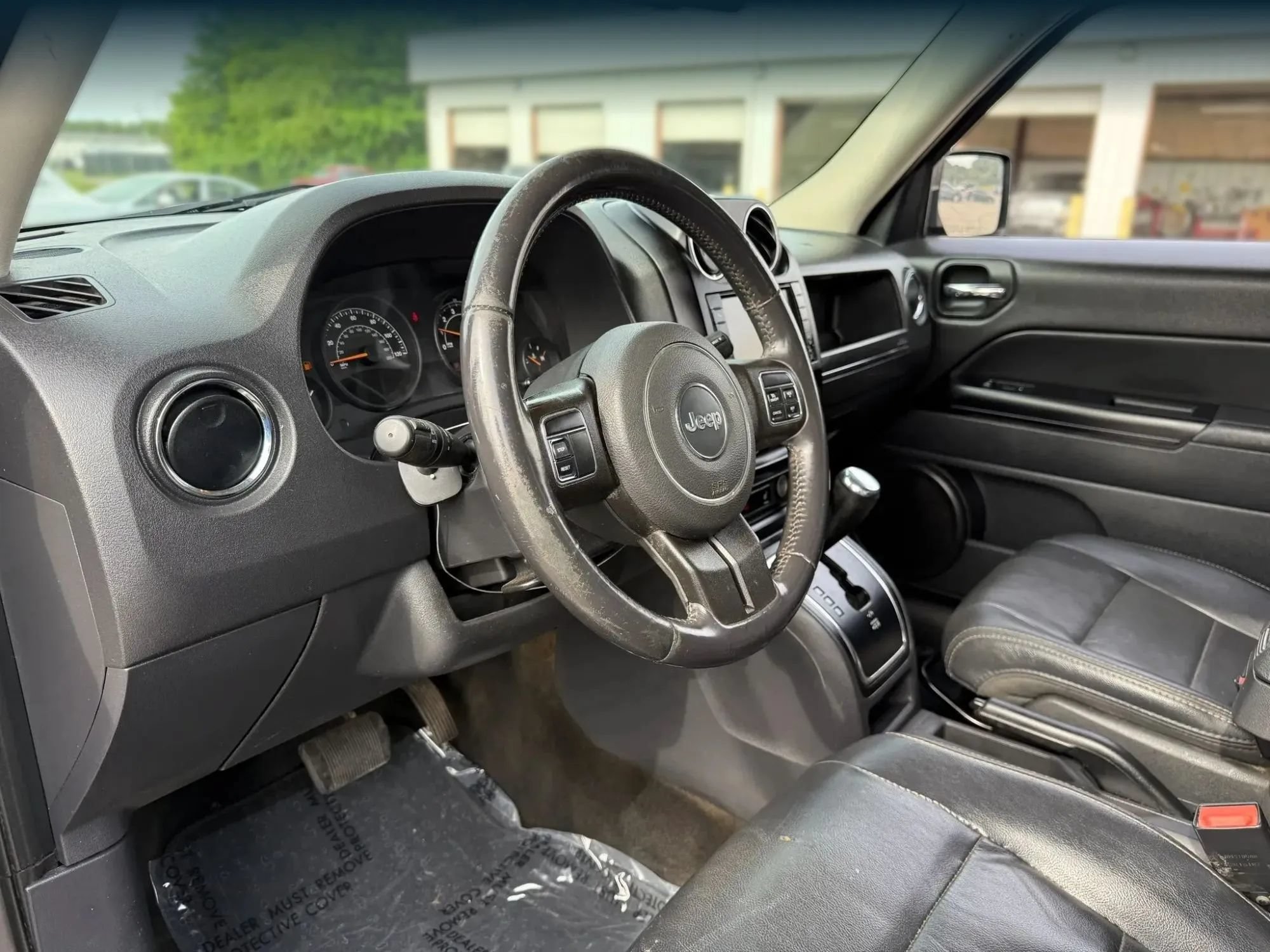 Used 2017 Jeep Patriot High Altitude AWD/4WD image 17