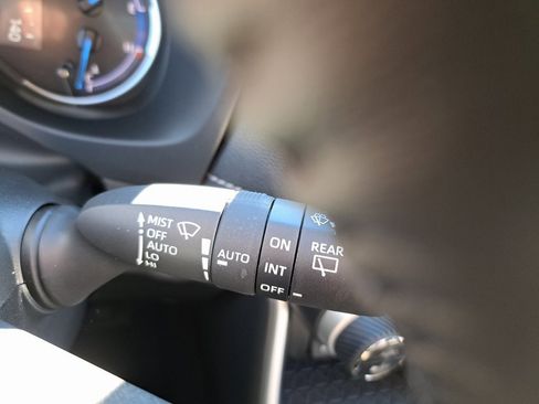 Certified 2025 Toyota RAV4 XLE Premium image 24