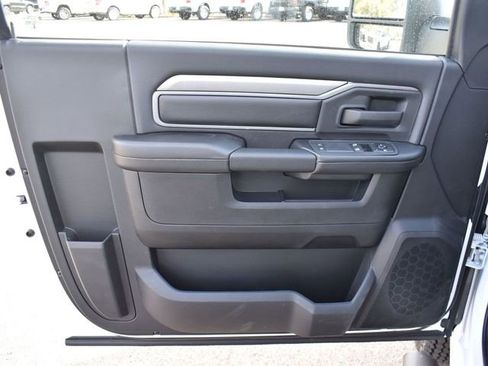 New 2026 RAM 3500 Tradesman image 17