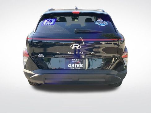 Used 2025 Hyundai Kona SEL FWD image 10