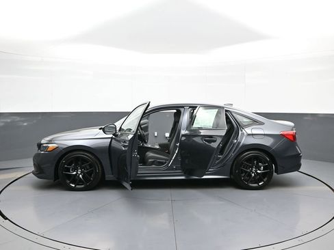 Used 2024 Honda Civic Sport image 42