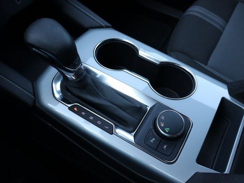 Used 2023 Chevrolet Blazer LT w/ Driver Confidence Package image 8