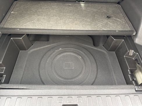 Used 2020 GMC Terrain SLT w/ Preferred Package image 50