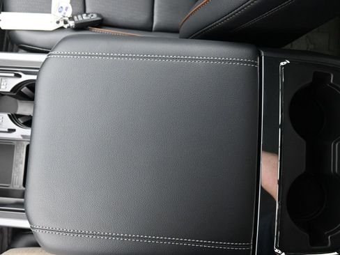 New 2026 Ford F350 Lariat image 43