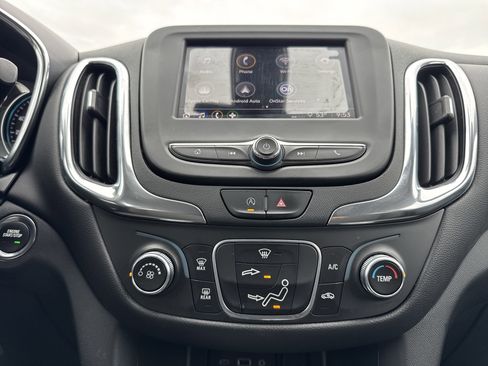 Used 2022 Chevrolet Equinox LT image 26