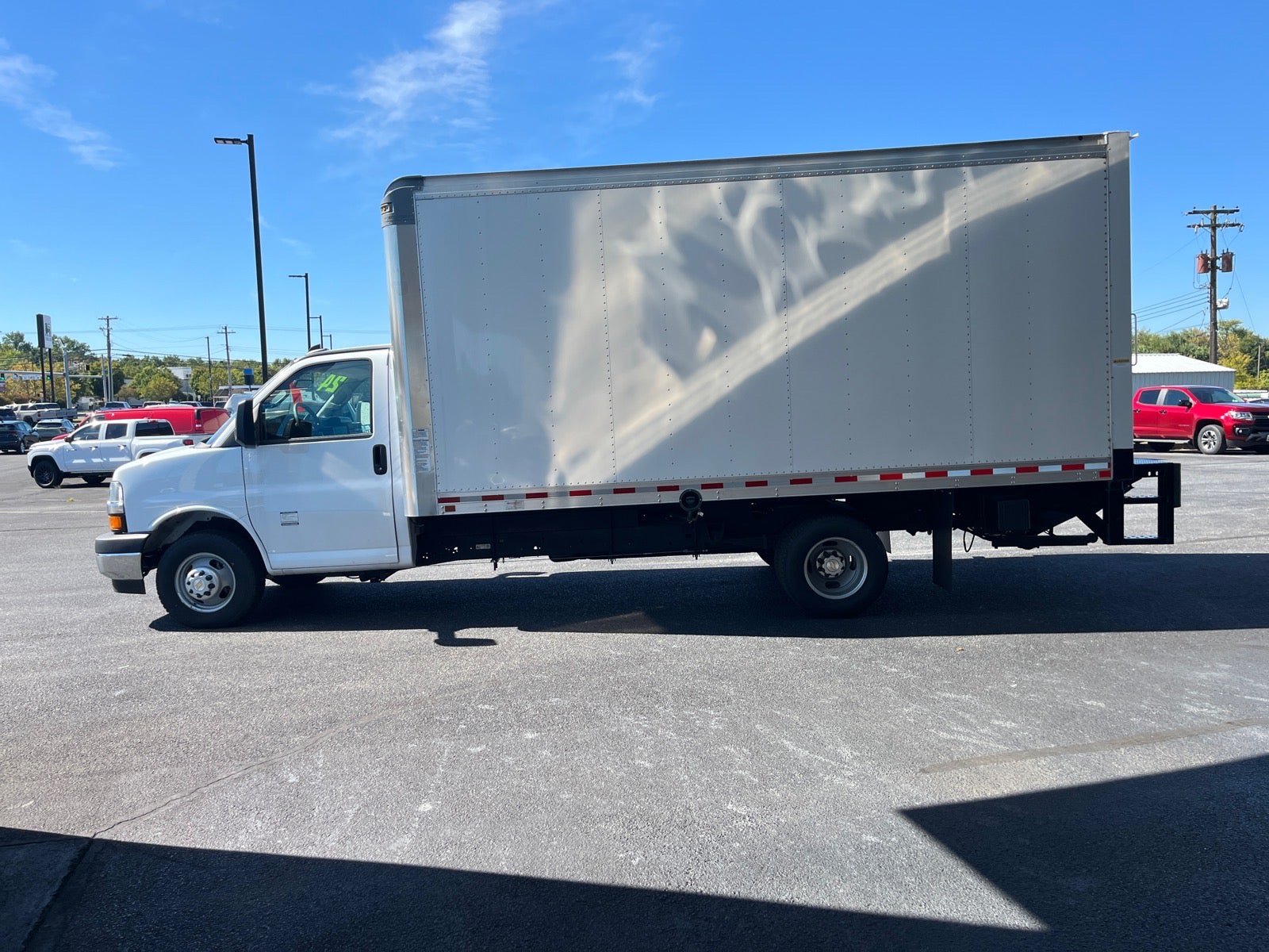 New 2024 Chevrolet Express 3500 w/ Power Convenience Package RWD image 9