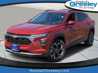 Used 2024 Chevrolet Trax LT w/ Driver Confidence Package image 1
