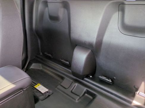 Used 2022 Chevrolet Colorado LT w/ Fleet Safety Package image 22