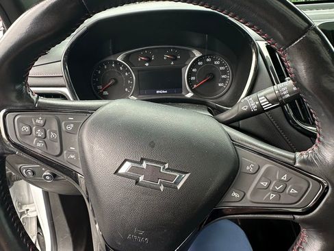 Used 2022 Chevrolet Equinox RS w/ RS Leather Package image 11