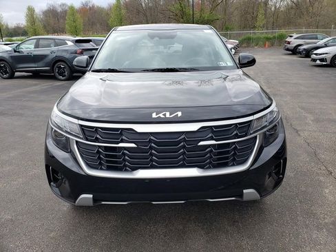 New 2026 Kia Seltos LX AWD/4WD image 2