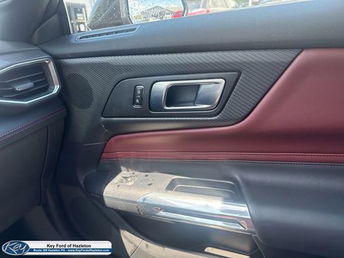 Used 2025 Ford Mustang GT Premium RWD image 35