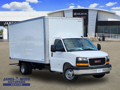 New 2025 GMC Savana 3500 Extended w/ Power Convenience Package