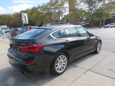 Used 2014 BMW 535i Gran Turismo xDrive image 3