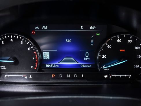 Used 2023 Ford Explorer Limited AWD/4WD image 19