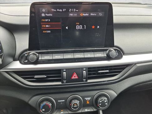 Used 2023 Kia Forte LXS w/ LXS Technology Package FWD image 12