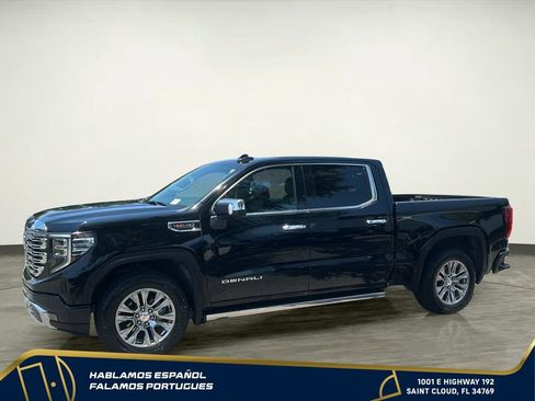 Used 2023 GMC Sierra 1500 Denali AWD/4WD image 2
