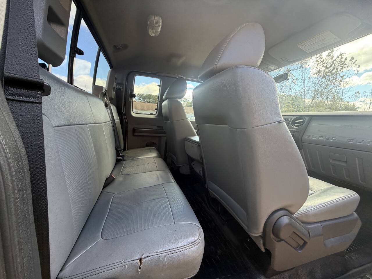 Used 2012 Ford F350 XL w/ Skid Plate Pkg AWD/4WD image 23