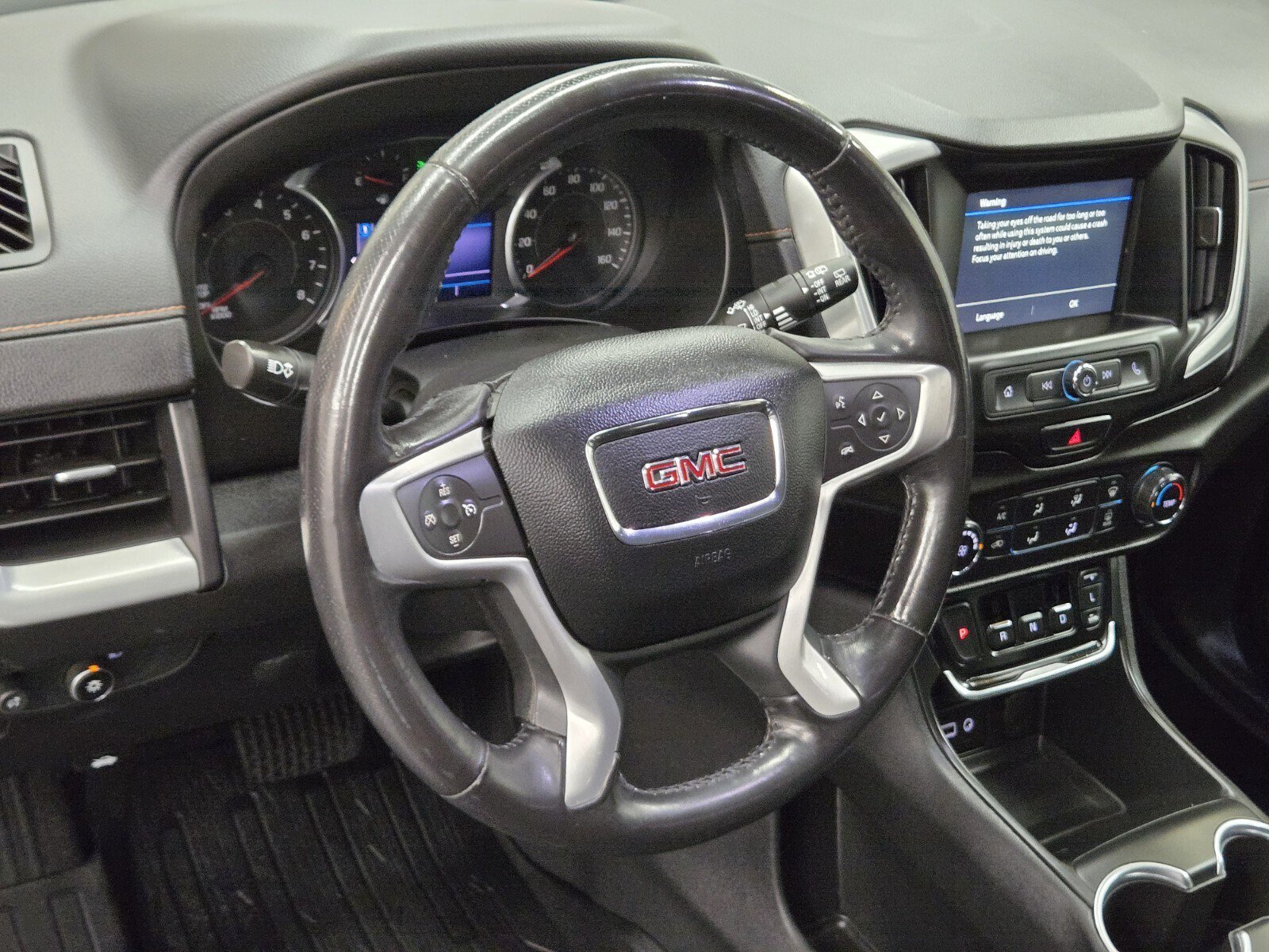 Used 2019 GMC Terrain SLE w/ LPO, Floor Liner Package FWD image 15