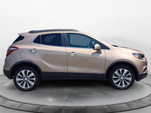 Used 2019 Buick Encore Preferred w/ Safety Package AWD/4WD image 7
