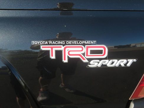 Used 2007 Toyota Tacoma PreRunner image 14