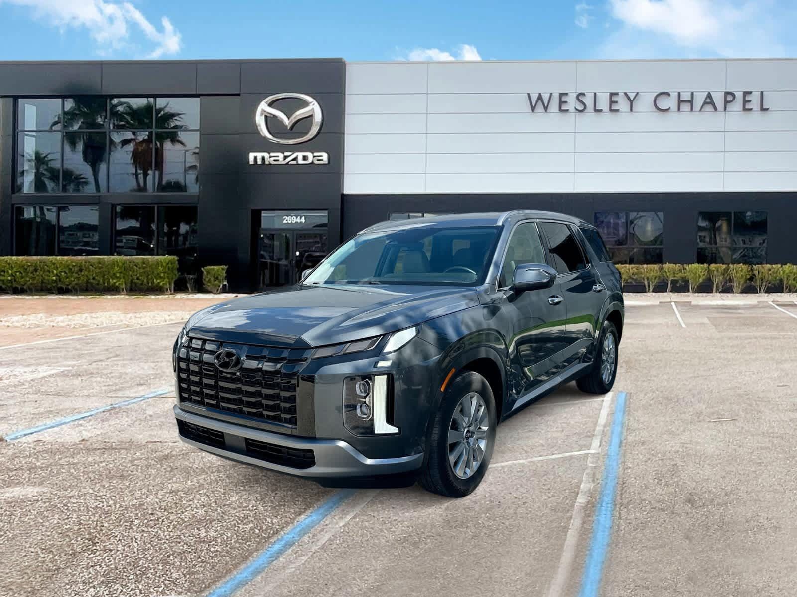 Used 2024 Hyundai Palisade SEL FWD image 1