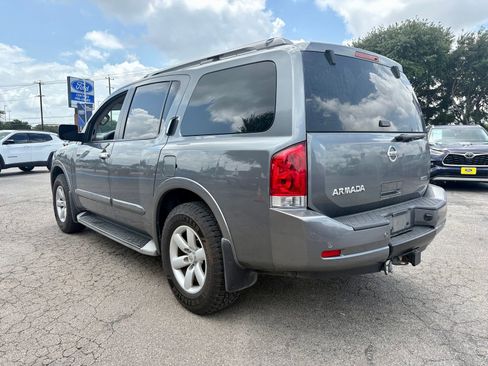 Used 2015 Nissan Armada SV RWD image 5