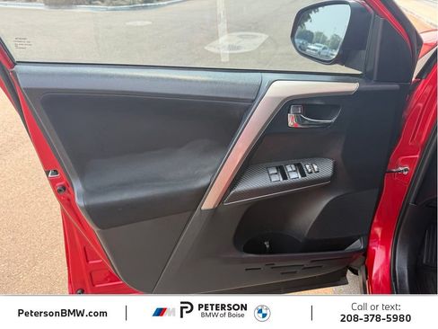 Used 2014 Toyota RAV4 XLE AWD/4WD image 14