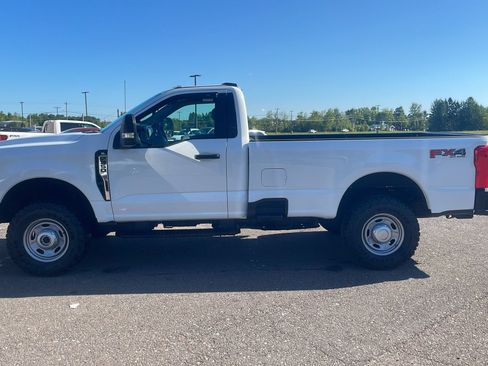 Certified 2025 Ford F350 XL w/ XL Off-Road Package AWD/4WD image 35