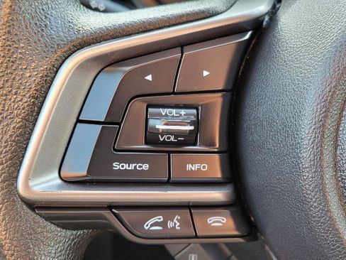 Used 2022 Subaru Crosstrek 2.0i image 15