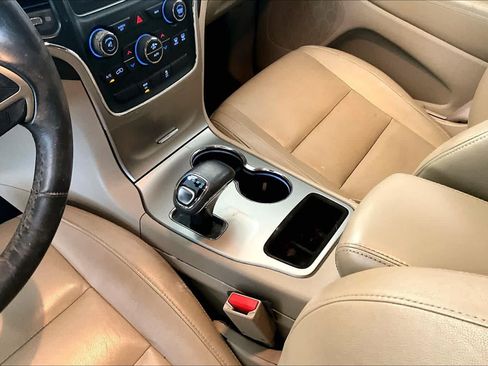 Used 2014 Jeep Grand Cherokee Laredo w/ Quick Order Package 23E RWD image 16
