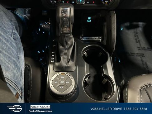 New 2025 Ford Bronco Outer Banks w/ Sasquatch Package image 19