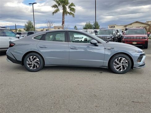 New 2026 Hyundai Sonata Blue image 24