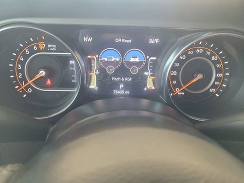 Used 2021 Jeep Gladiator Sport AWD/4WD image 25